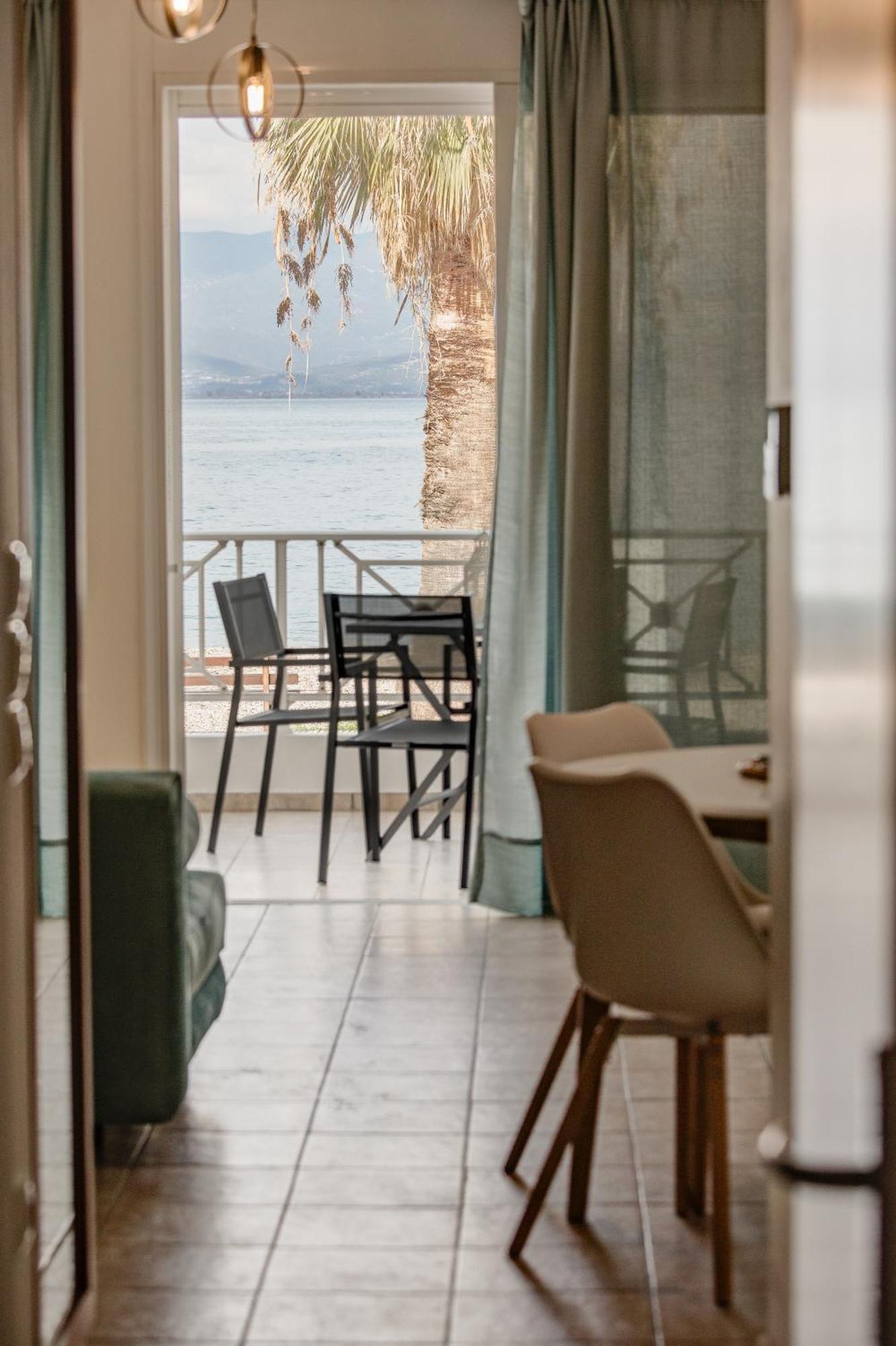 Sugar Blue - Apartments On The Beach Agios Vasilios  Exterior foto